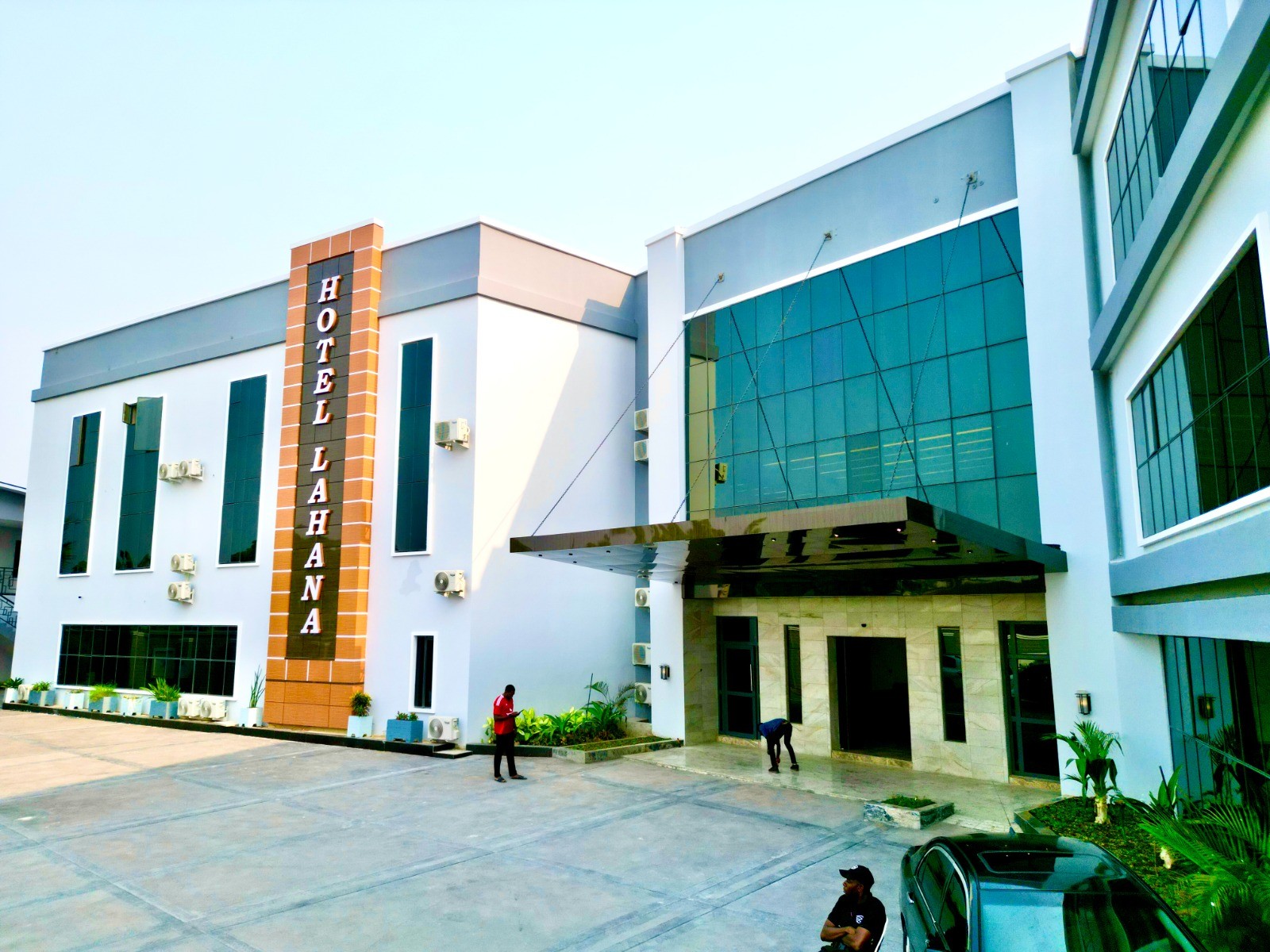 Hotel Lahana Limited