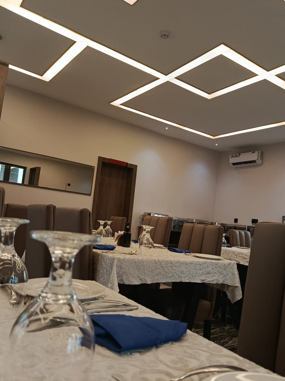 Hotel Lahana Limited