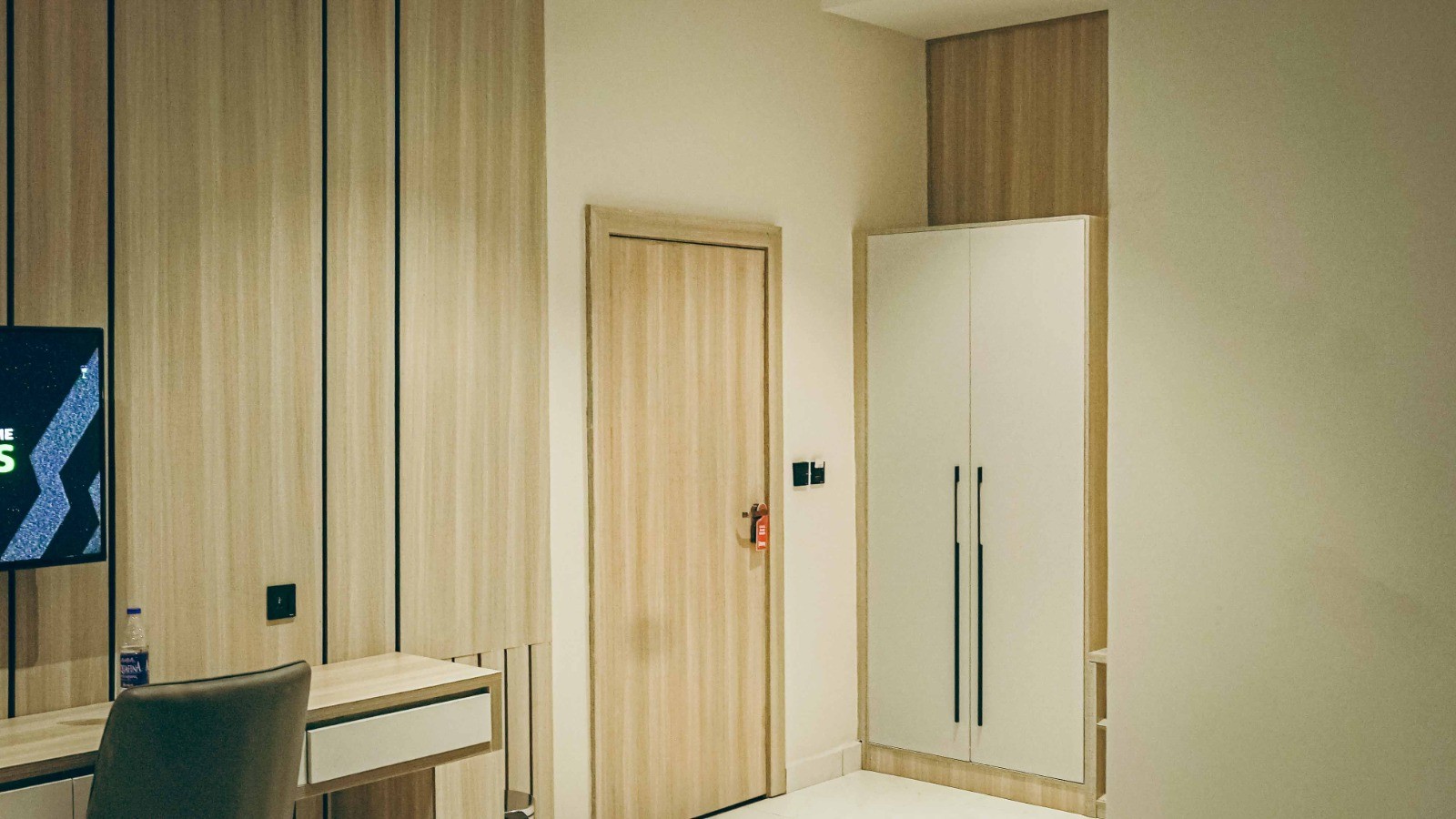 Hotel Lahana Limited