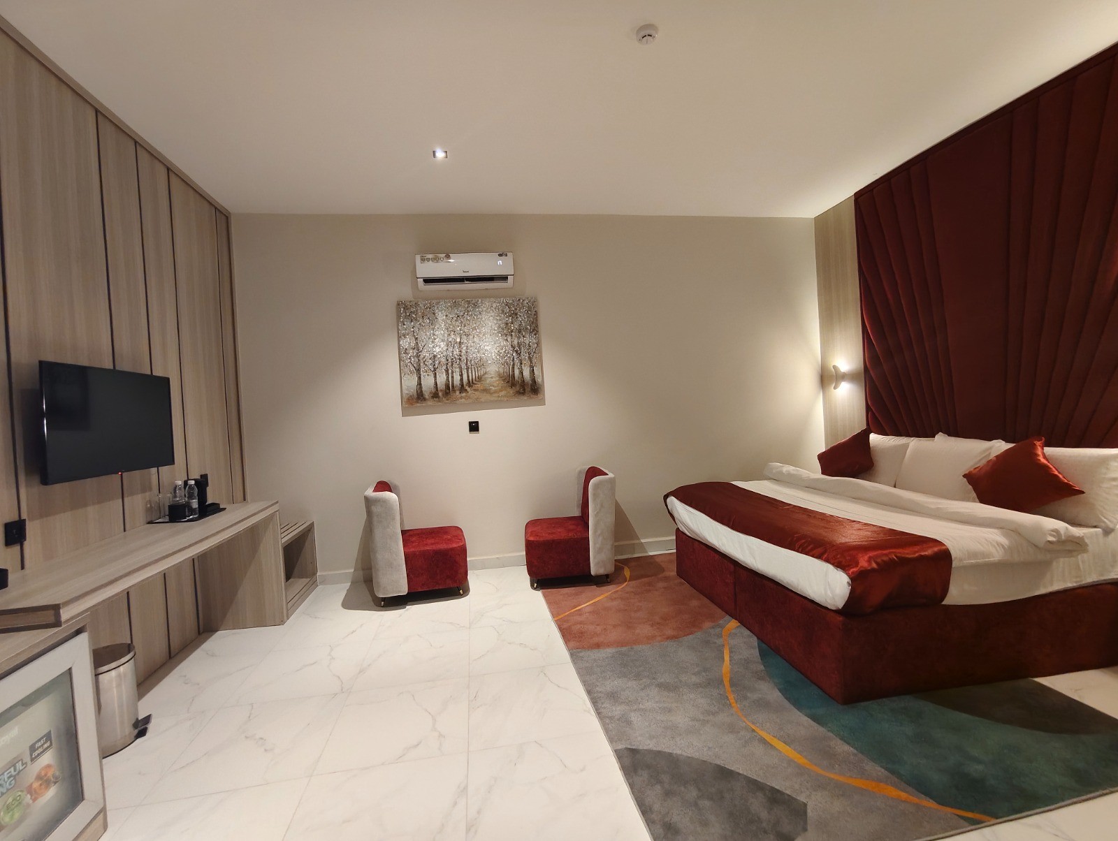 Hotel Lahana Limited
