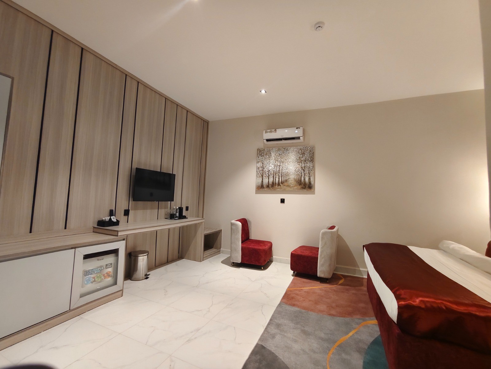Hotel Lahana Limited
