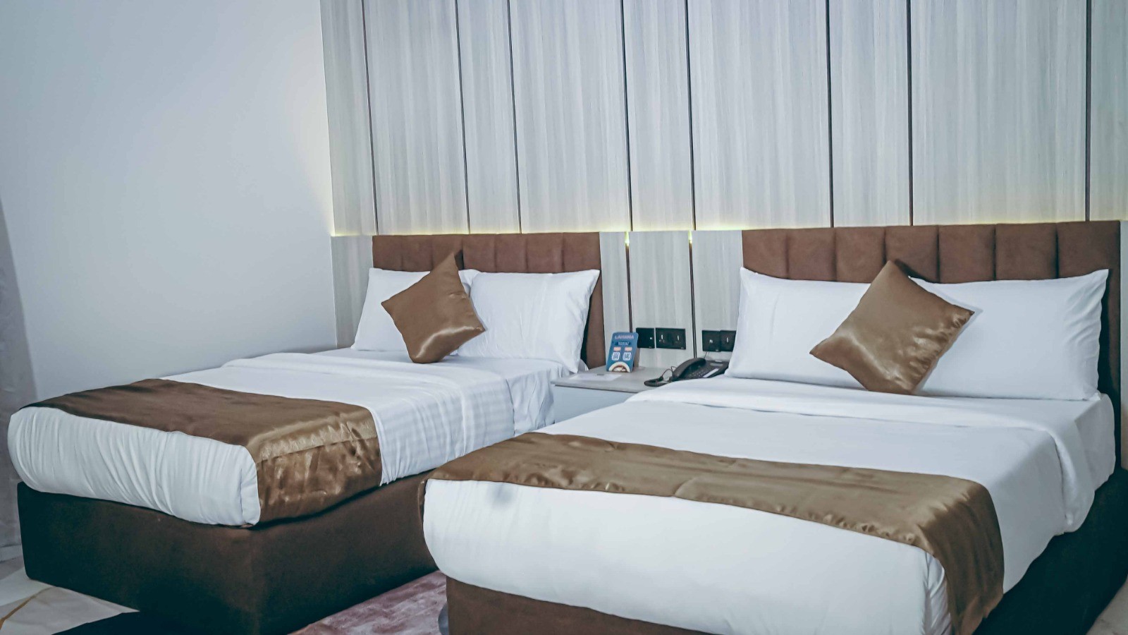 Hotel Lahana Limited
