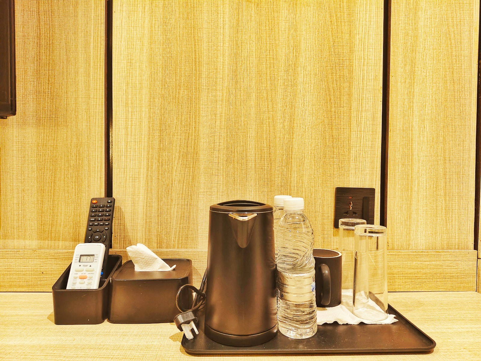 Hotel Lahana Limited