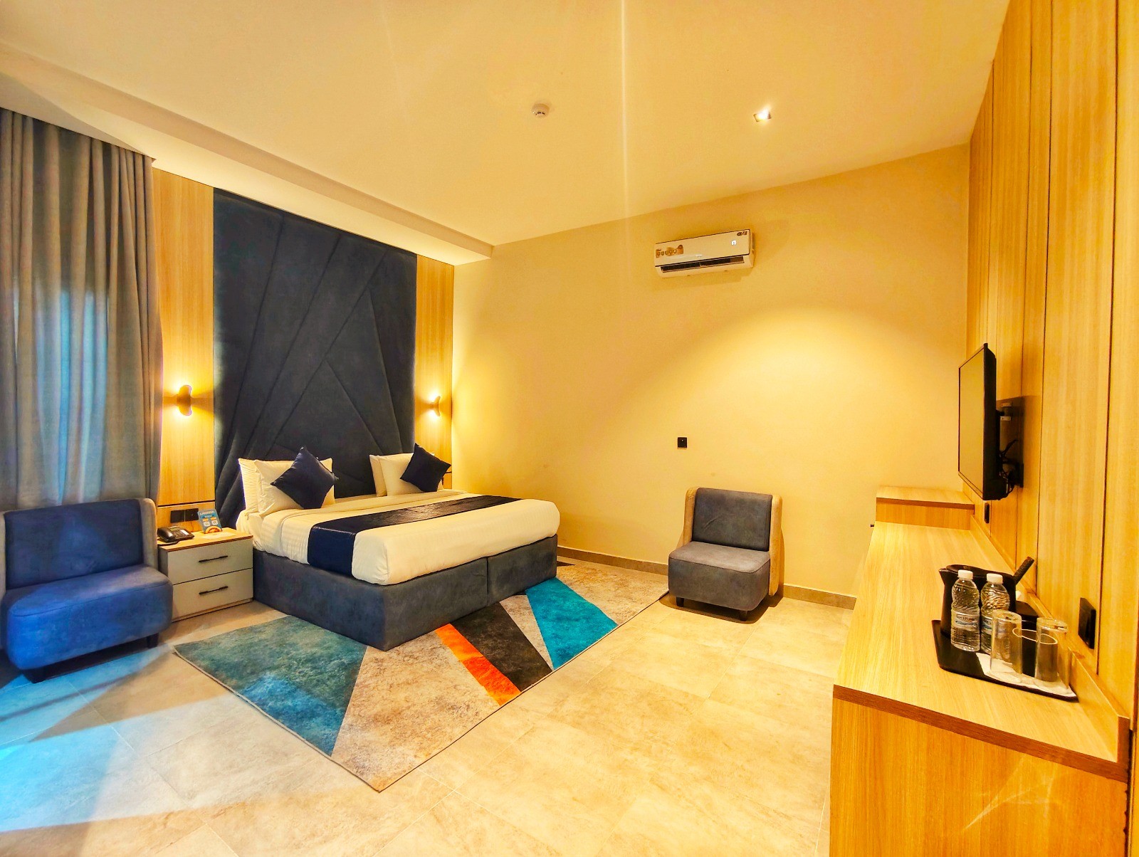 Hotel Lahana Limited