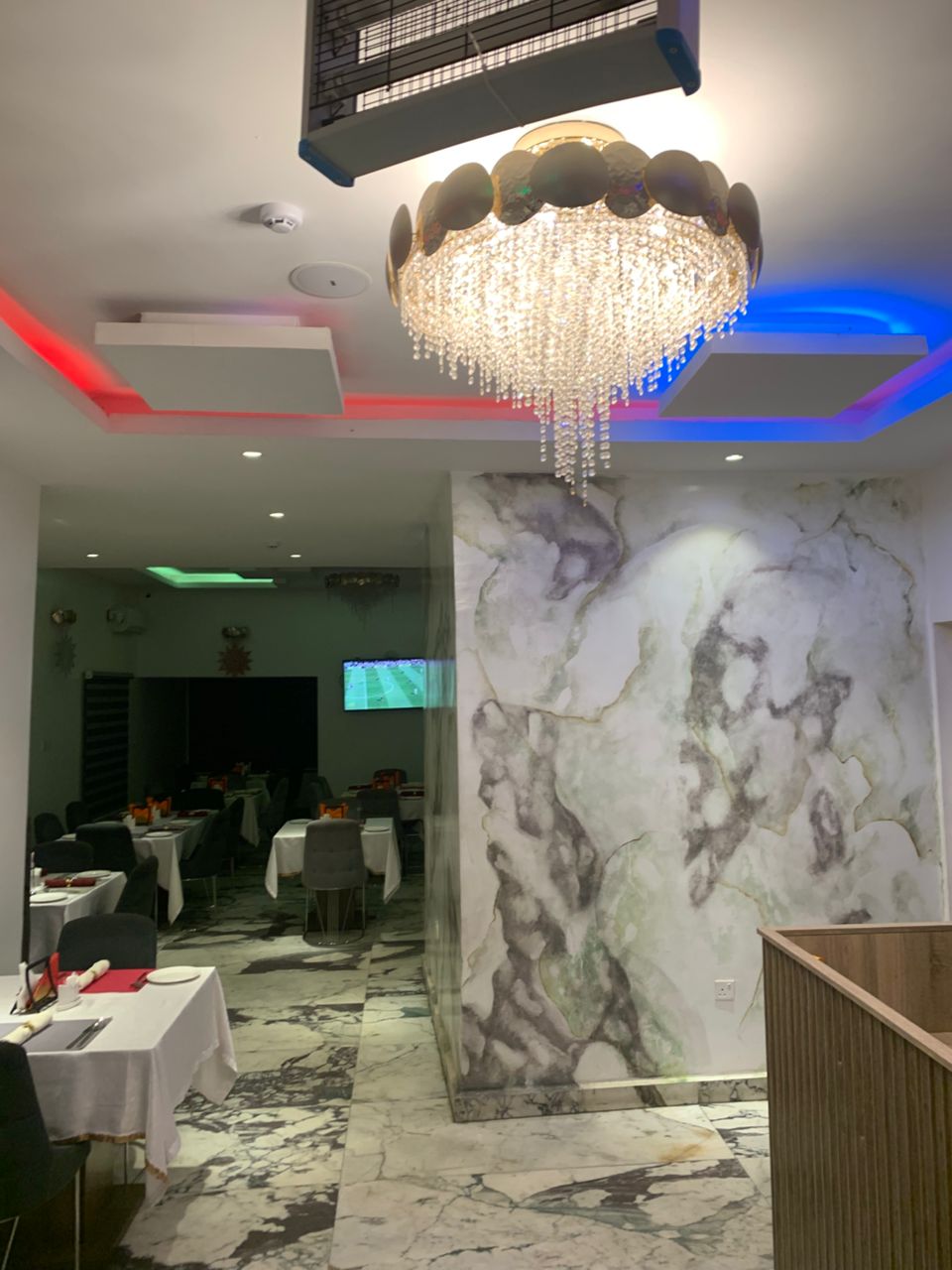 Merzino Palace Uyo Gabitey
