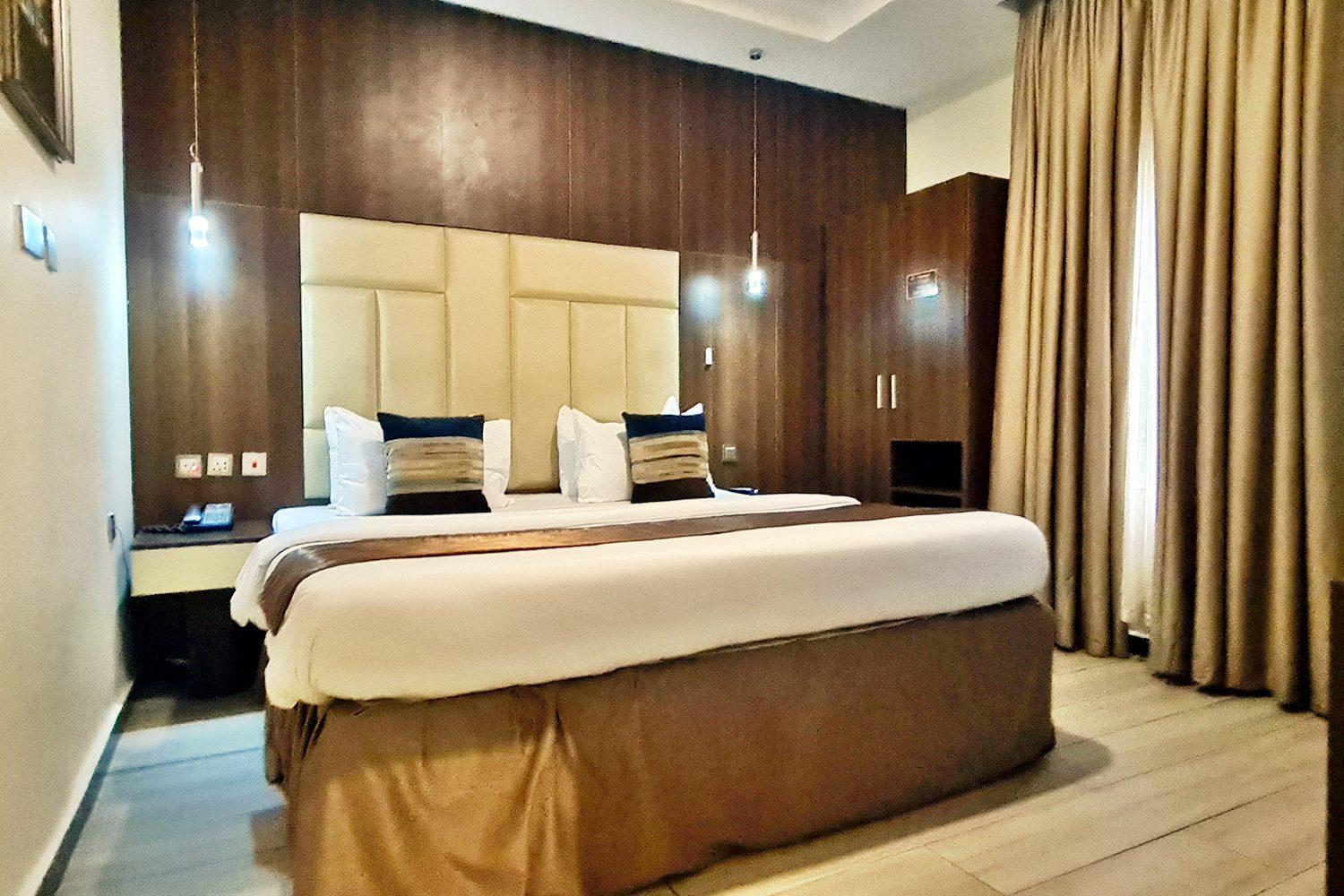 Villa Toscana Luxe Hotel