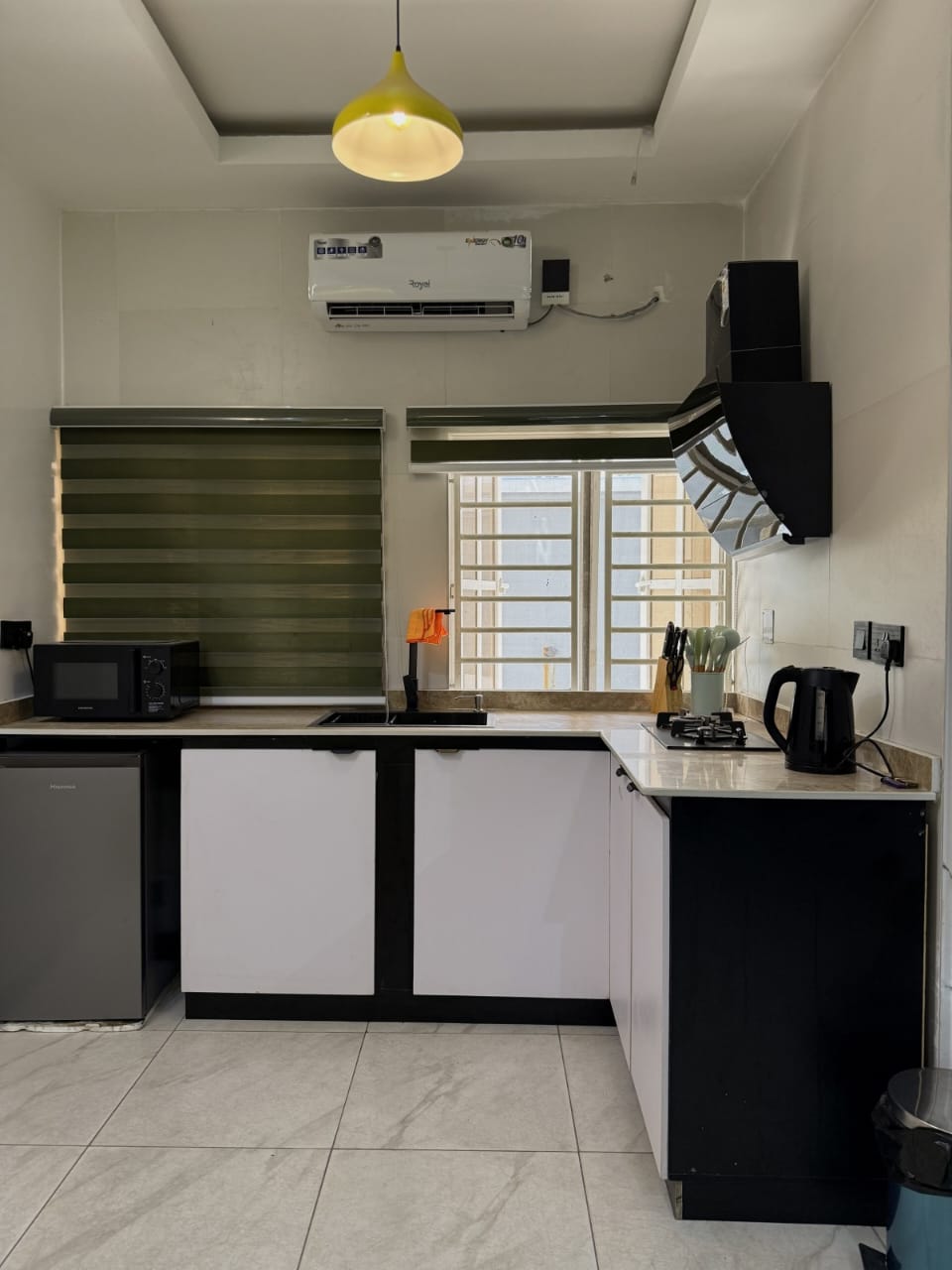 Emerald Saffron - Studio Apartment 